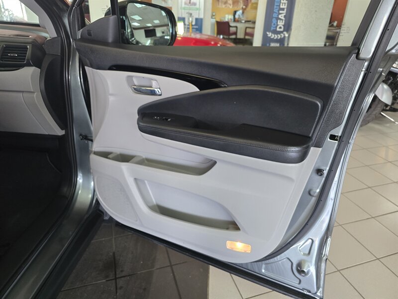 Used 2019 Honda Ridgeline RTL-E image 12