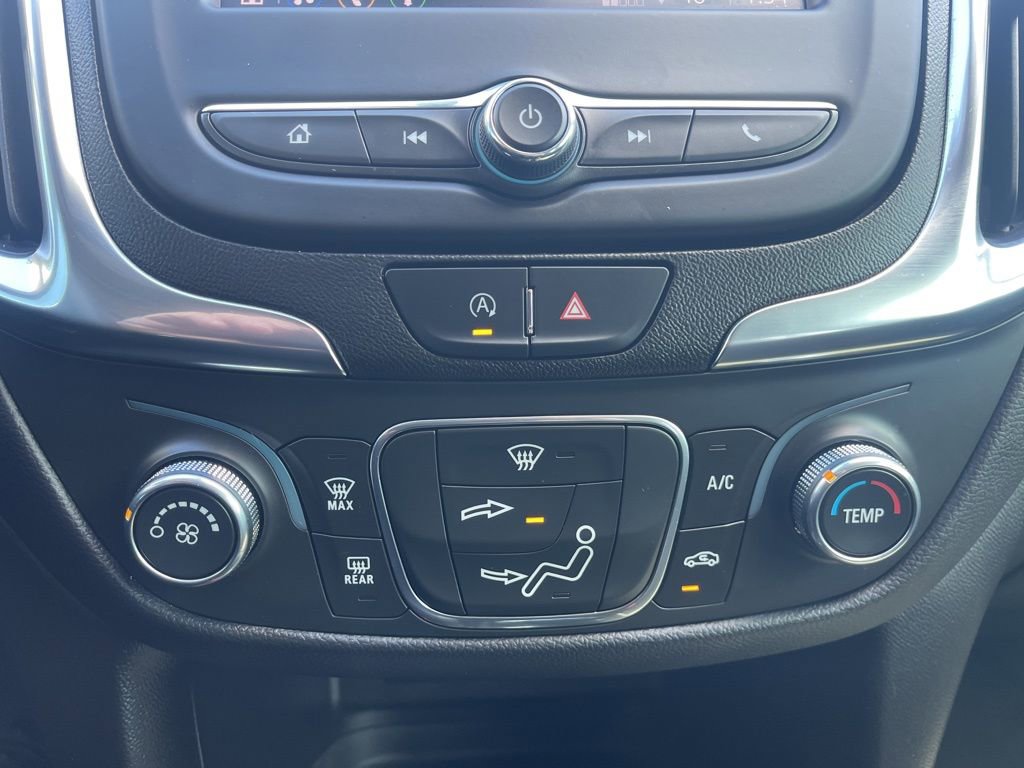 Used 2022 Chevrolet Equinox LT image 23