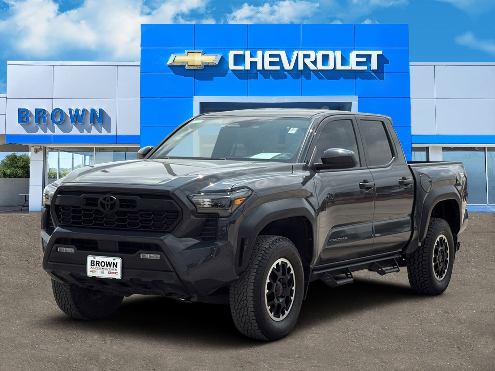 Used 2024 Toyota Tacoma TRD Off-Road AWD/4WD image 3