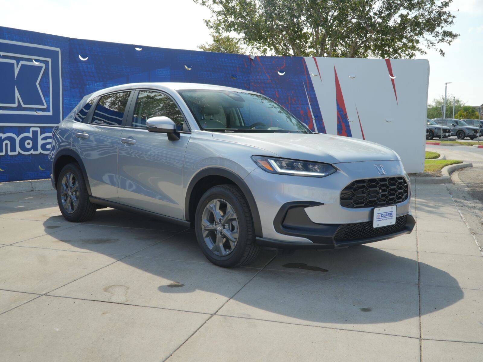New 2027 Honda HR-V LX image 3