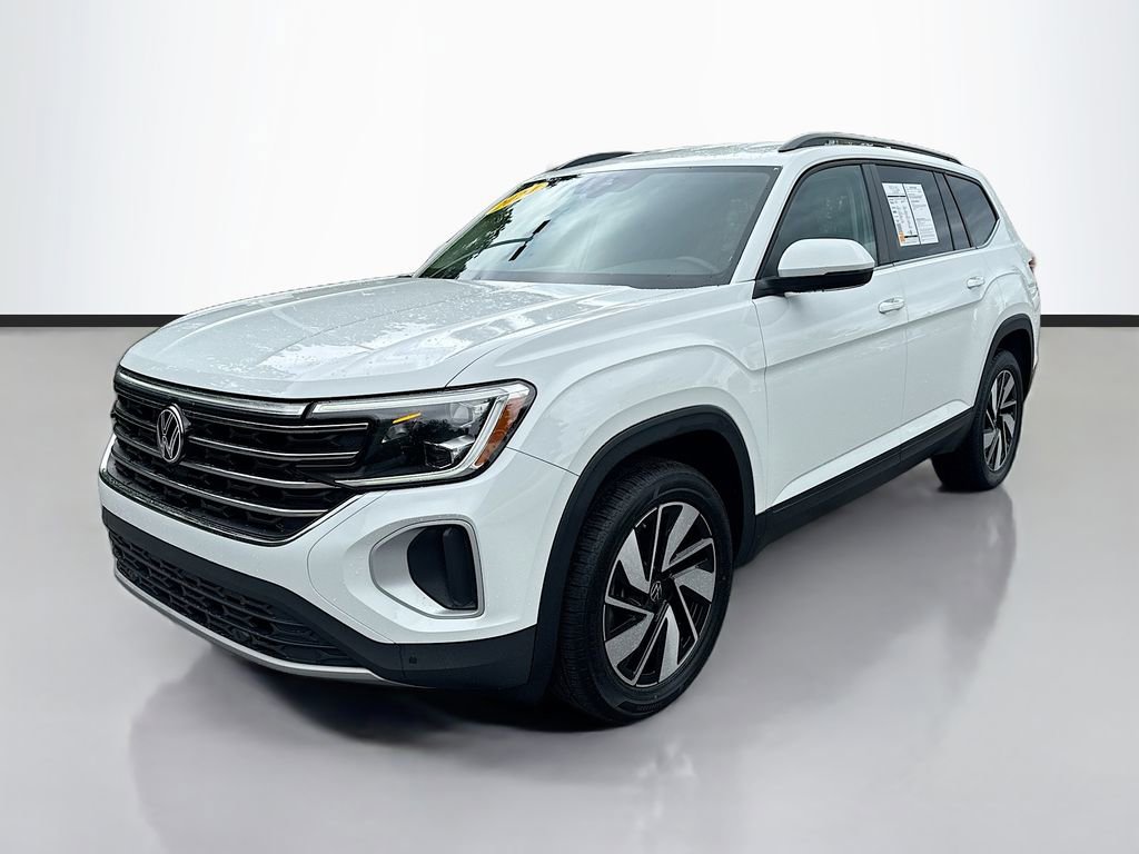 Used 2024 Volkswagen Atlas SE FWD image 3