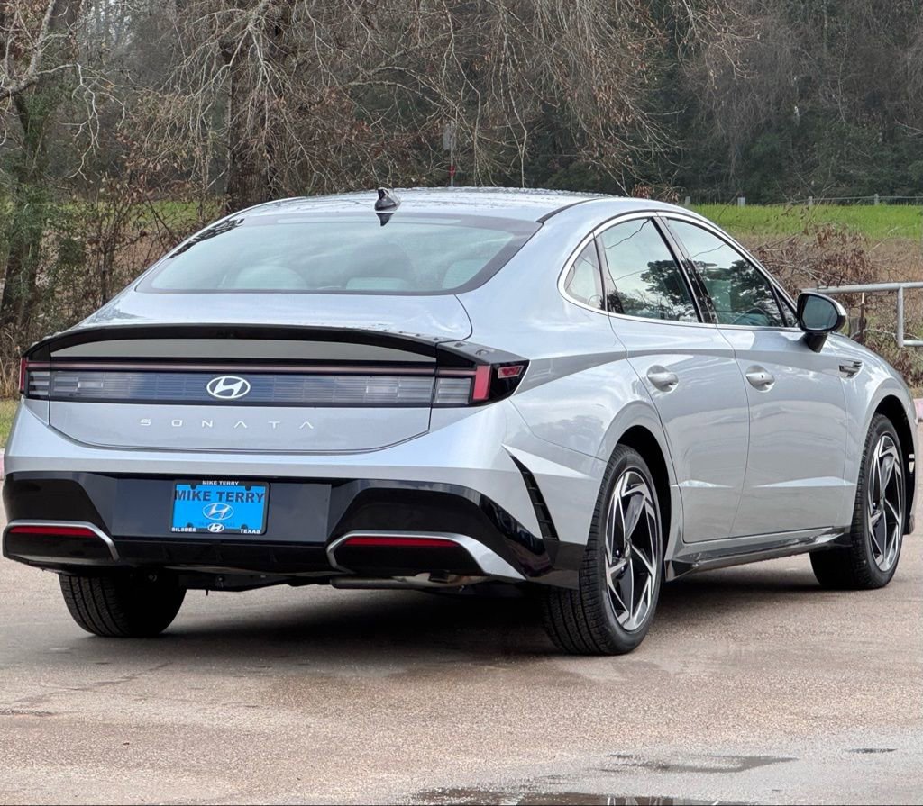 New 2026 Hyundai Sonata SEL FWD image 13