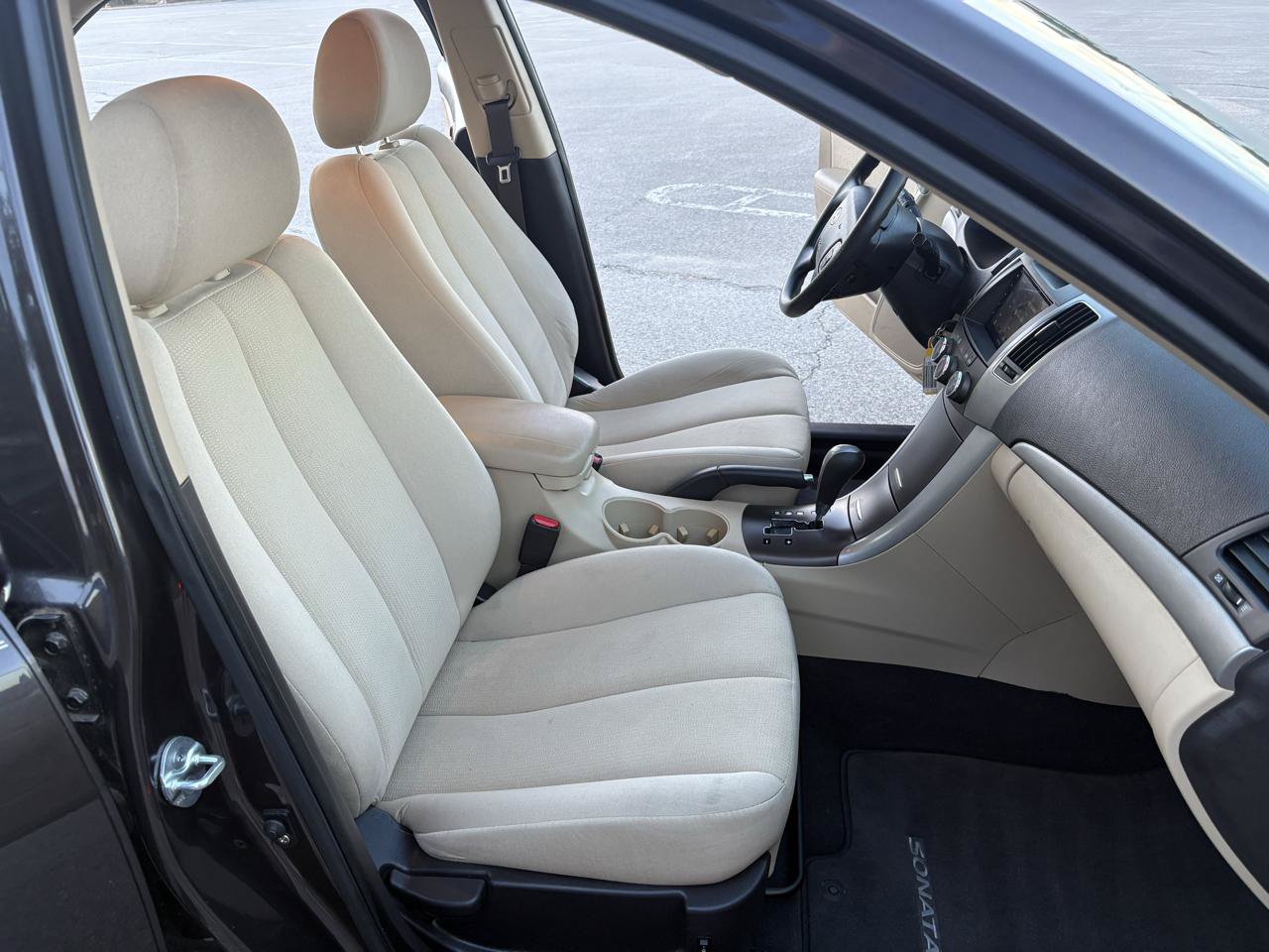 Used 2010 Hyundai Sonata GLS FWD image 16
