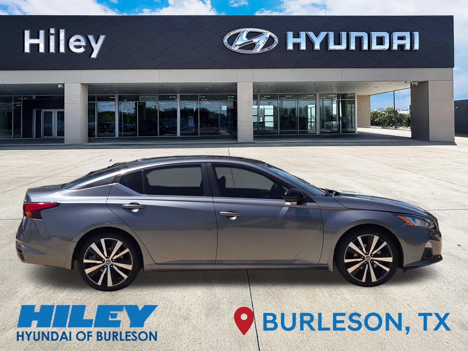 Used 2022 Nissan Altima 2.0 SR FWD image 3
