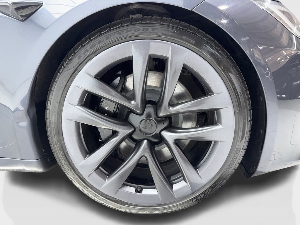 Used 2023 Tesla Model S image 44