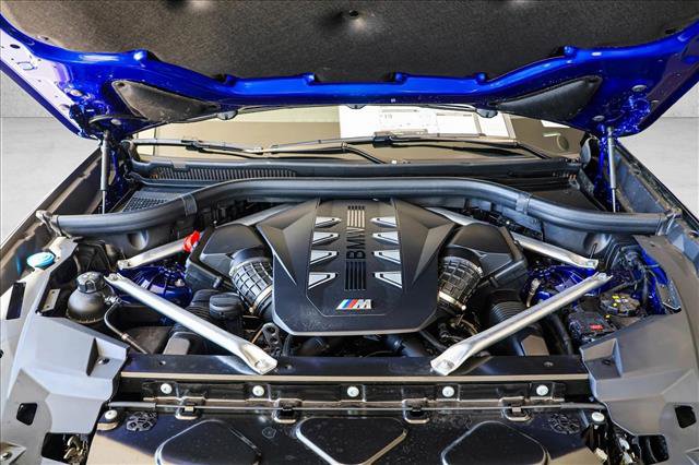 New 2025 BMW X6 M60i w/ Executive Package AWD/4WD image 23