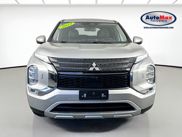 Used 2023 Mitsubishi Outlander SE AWD/4WD image 6
