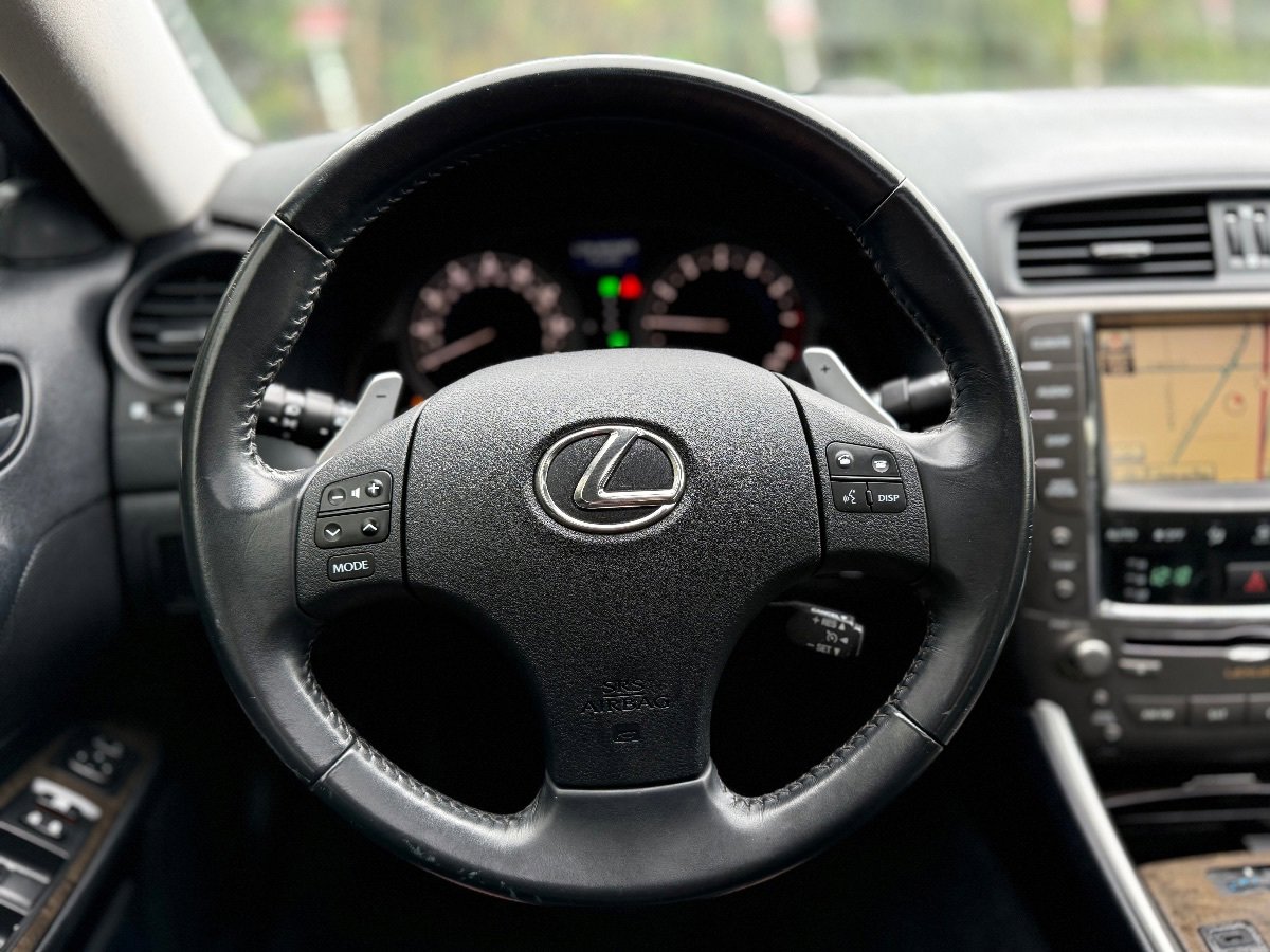 Used 2010 Lexus IS 250 image 17