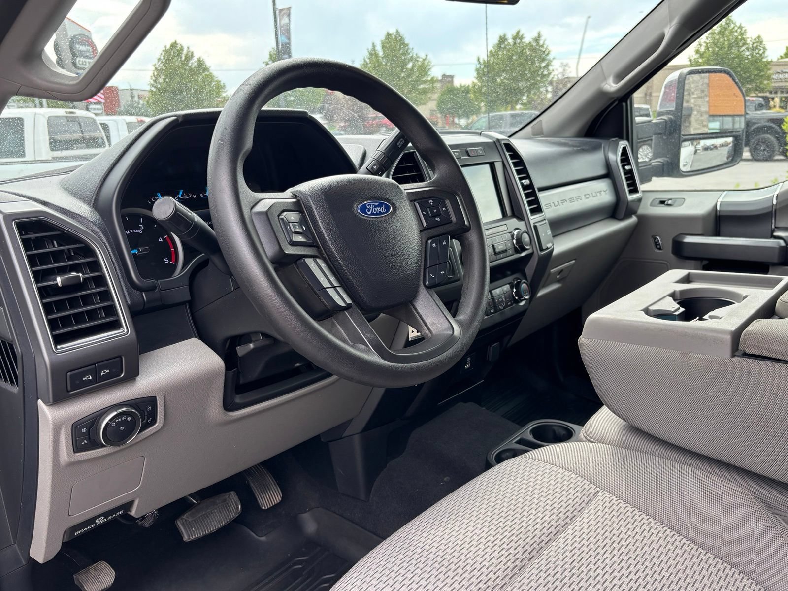 Used 2021 Ford F350 XLT w/ XLT Premium Package AWD/4WD image 15
