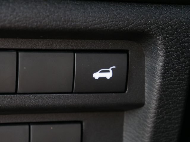 Used 2024 Mitsubishi Outlander SE AWD/4WD image 17