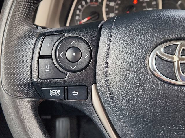 Used 2013 Toyota RAV4 XLE AWD/4WD image 34