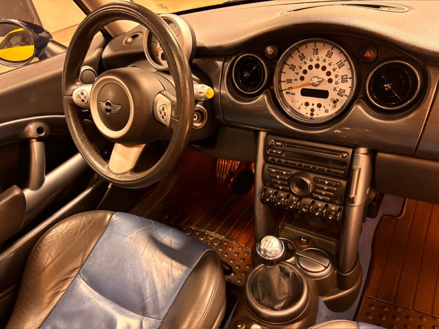 Used 2005 MINI Cooper S image 7