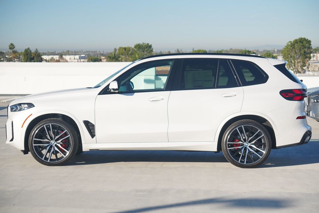 New 2026 BMW X5 xDrive40i w/ M Sport Package image 4