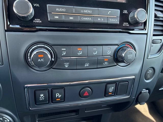Certified 2024 Nissan Titan SV AWD/4WD image 35