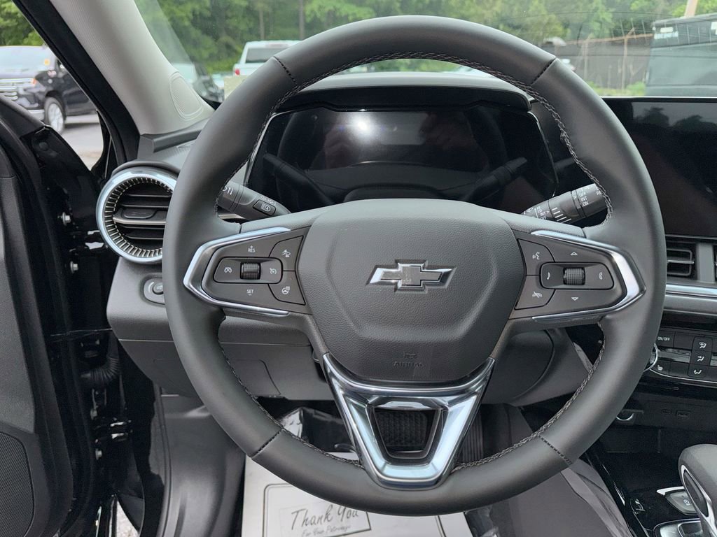 New 2026 Chevrolet Trax ACTIV w/ Driver Confidence Package FWD image 16