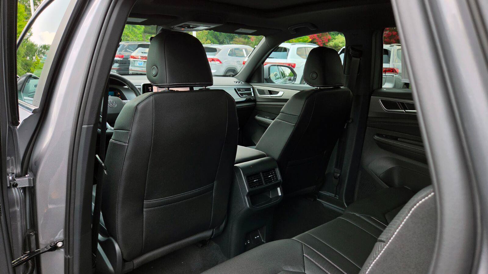 New 2026 Volkswagen Atlas Cross Sport SE AWD/4WD image 46