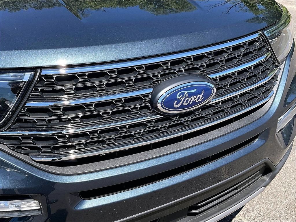 Used 2022 Ford Explorer XLT AWD/4WD image 31