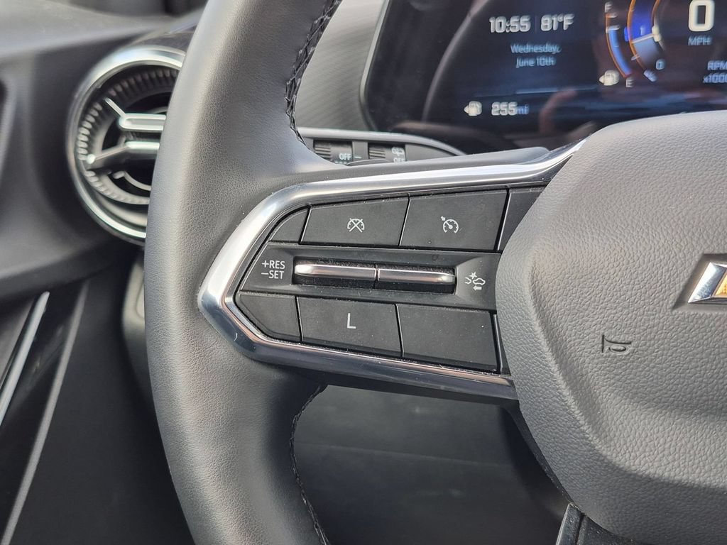 Used 2025 Chevrolet Equinox LT FWD image 19