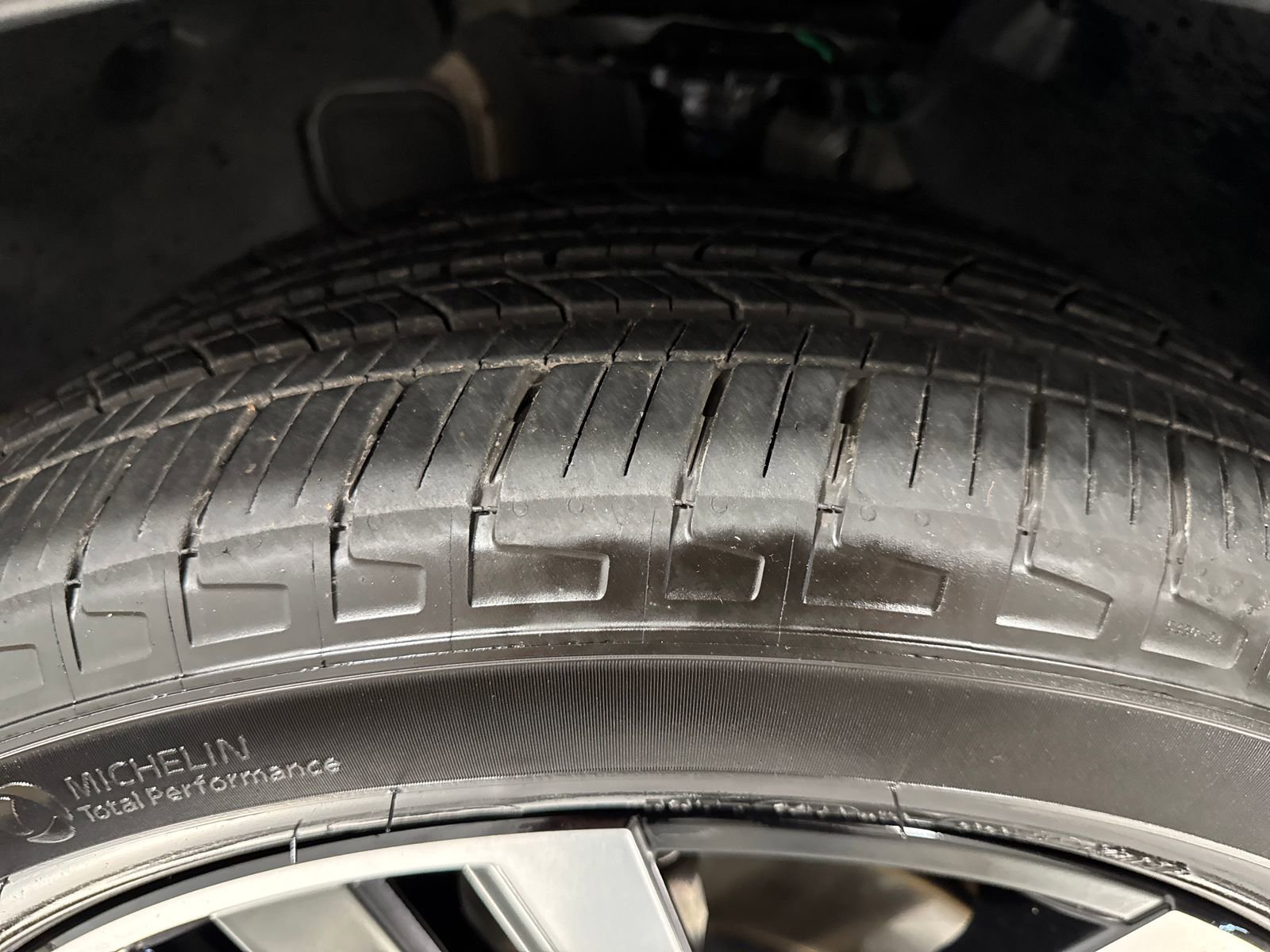 Used 2025 Kia Telluride SX Prestige AWD/4WD image 11