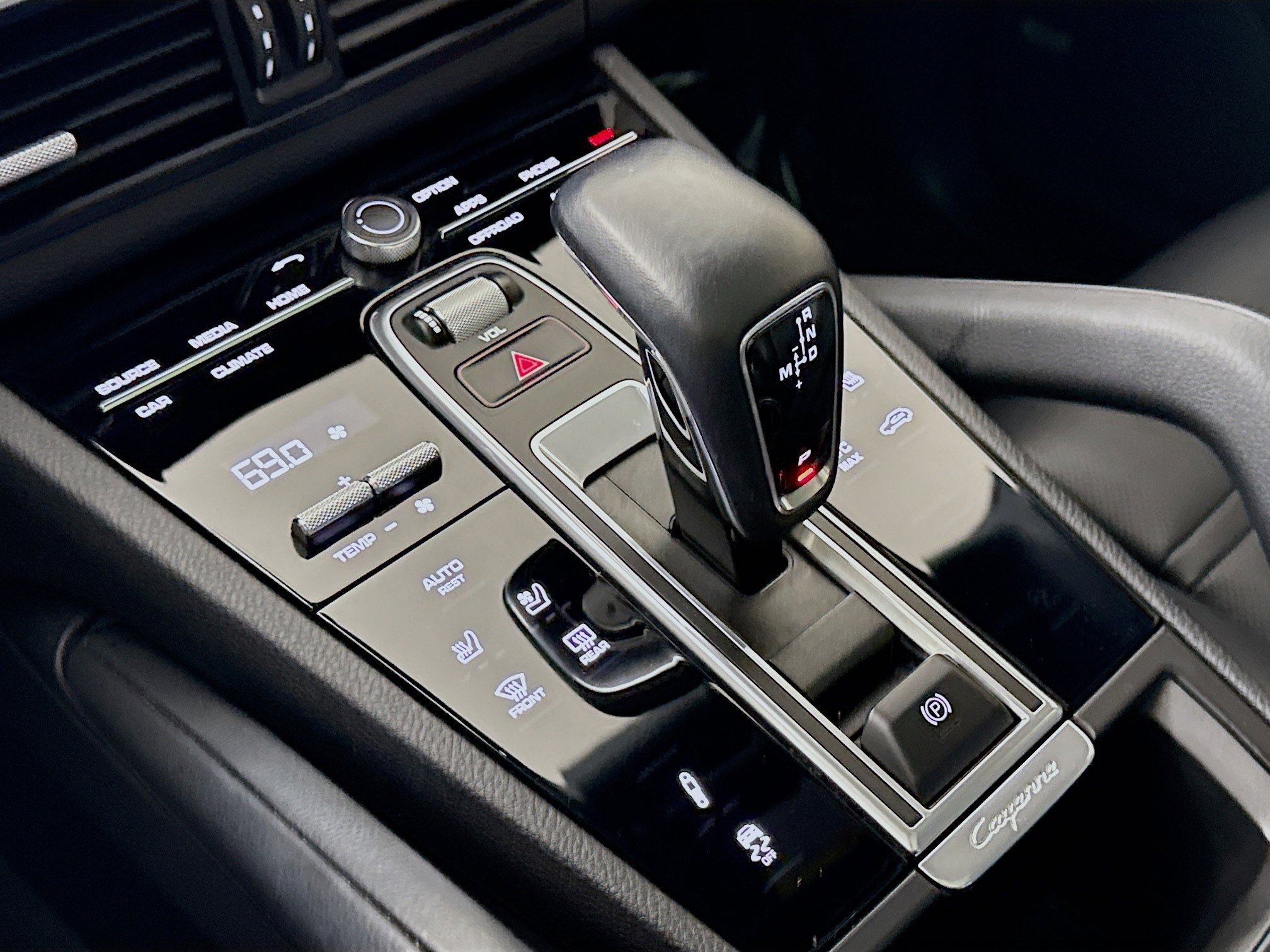 Certified 2022 Porsche Cayenne image 20