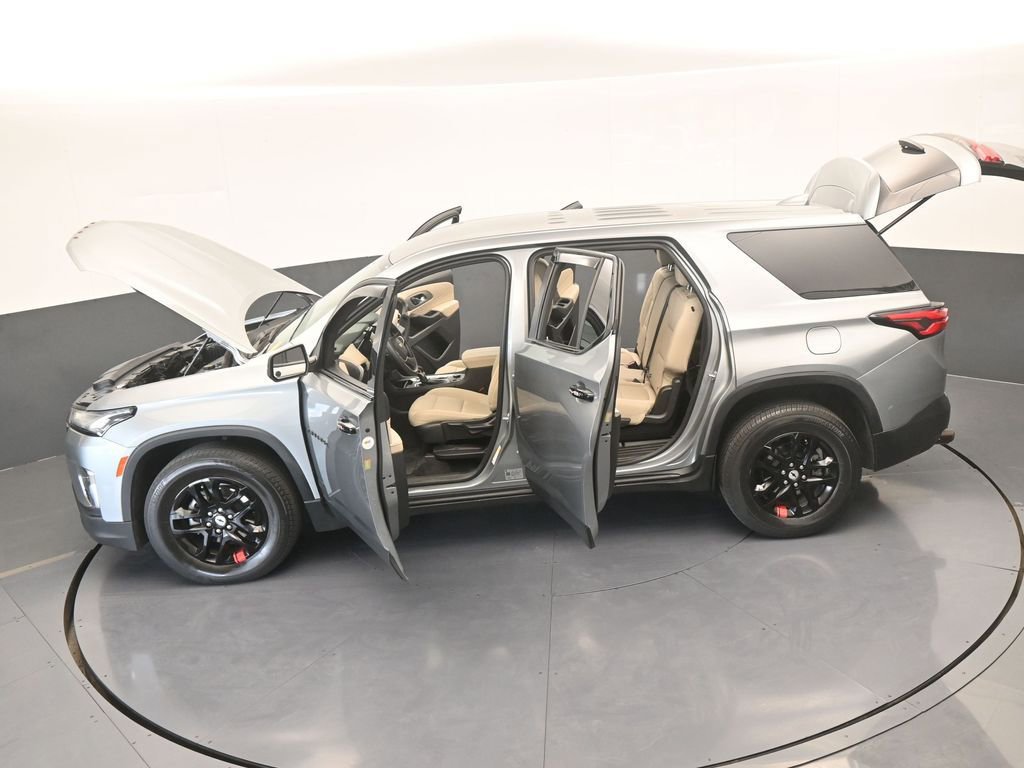 Used 2023 Chevrolet Traverse LS image 63