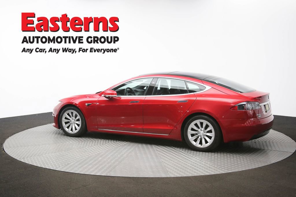 Used 2016 Tesla Model S 90D image 59