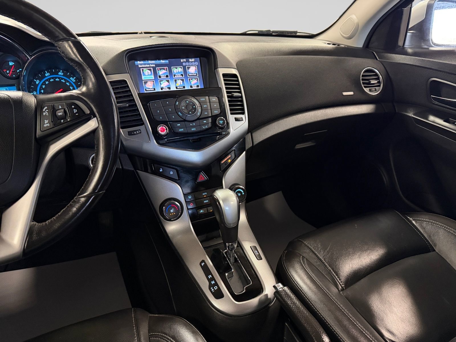 Used 2013 Chevrolet Cruze LTZ w/ Enhanced Safety Package FWD image 21