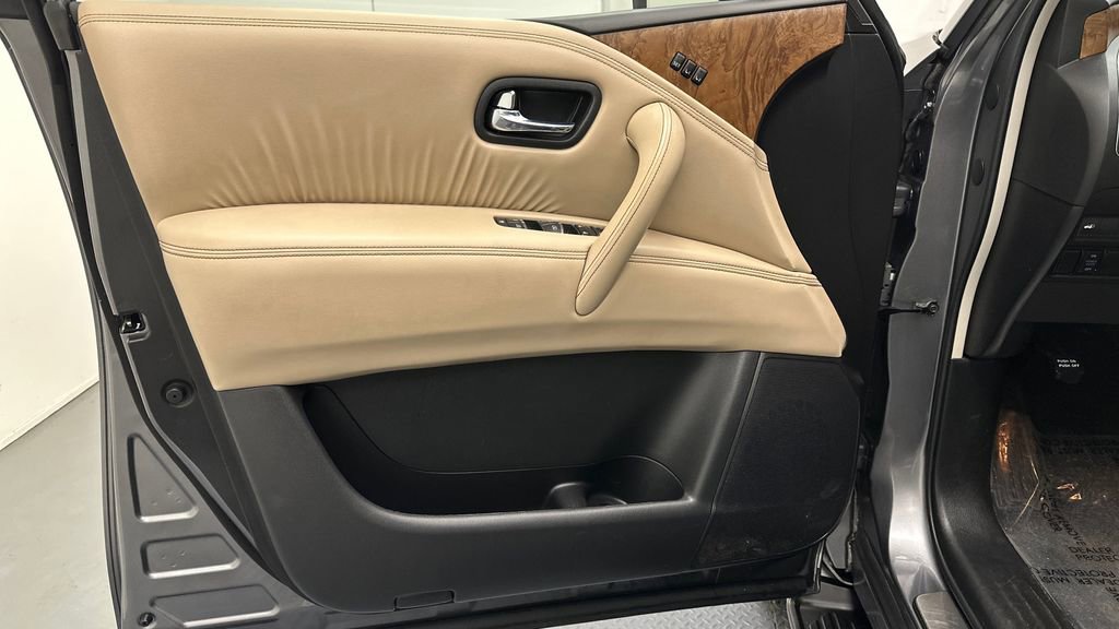 Used 2022 Nissan Armada SL image 20