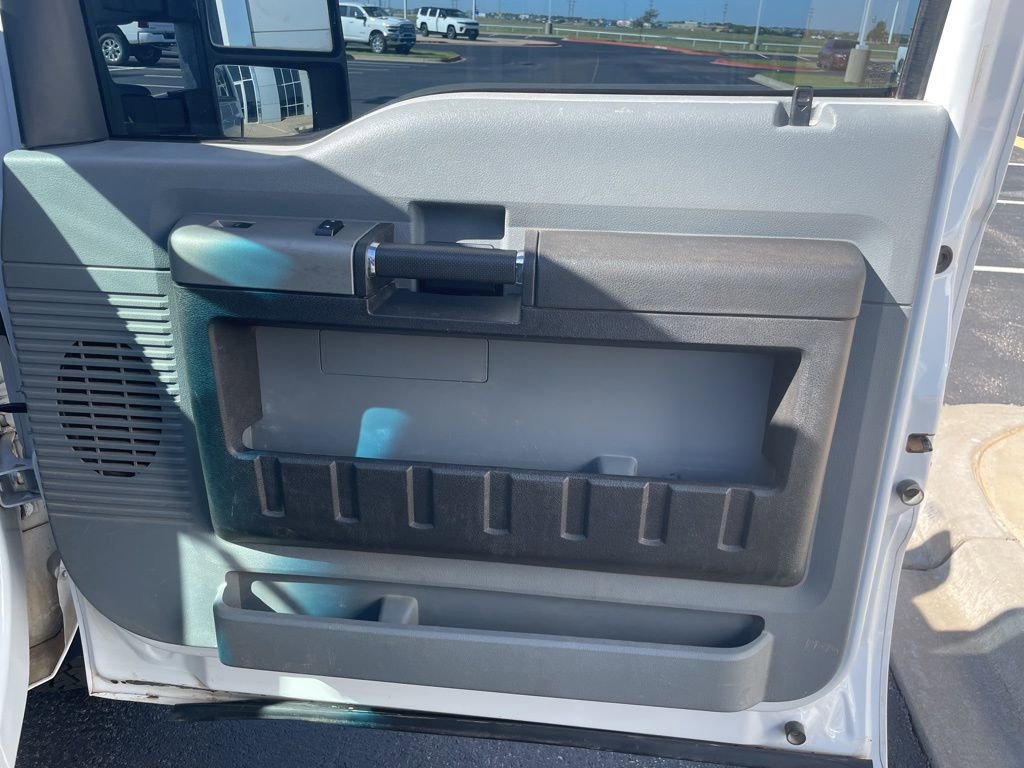 Used 2016 Ford F250 XLT AWD/4WD image 23