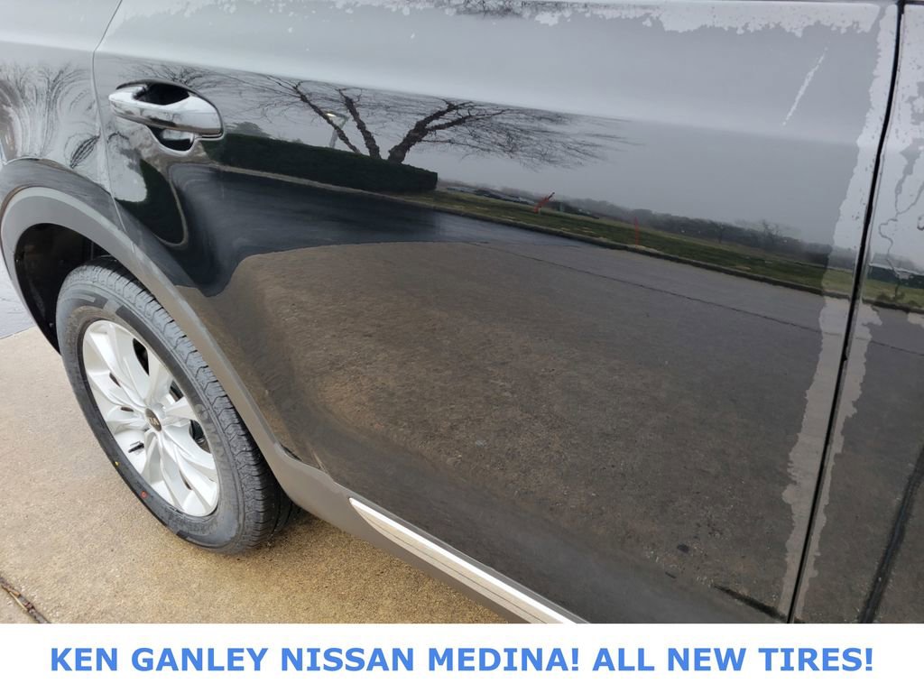 Used 2021 Kia Telluride LX image 14