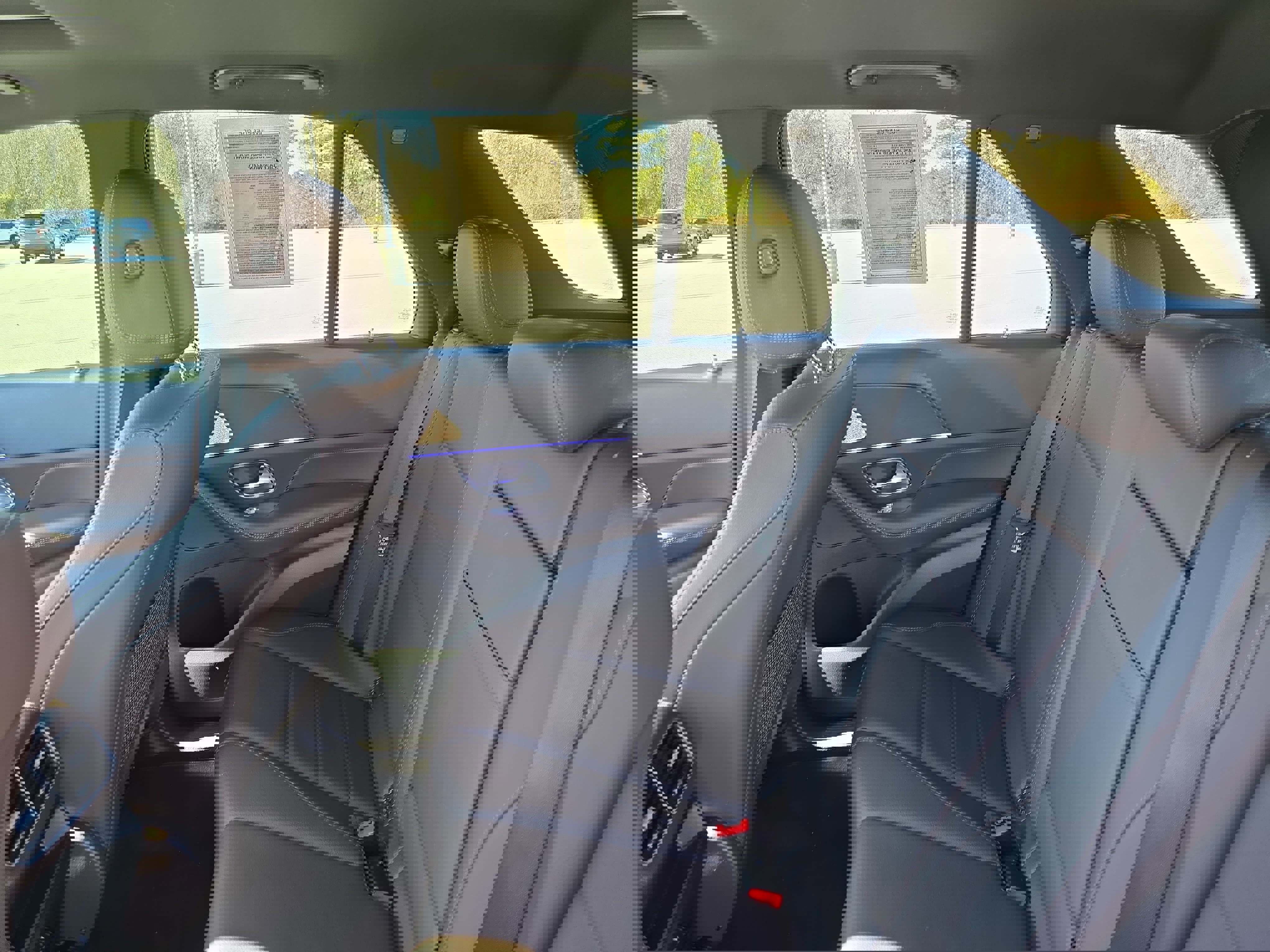 Used 2022 Mercedes-Benz GLE 350 4MATIC image 13