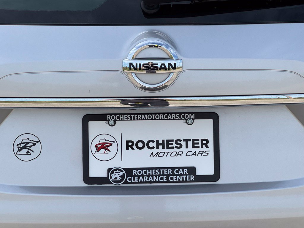Used 2015 Nissan Rogue S AWD/4WD image 42