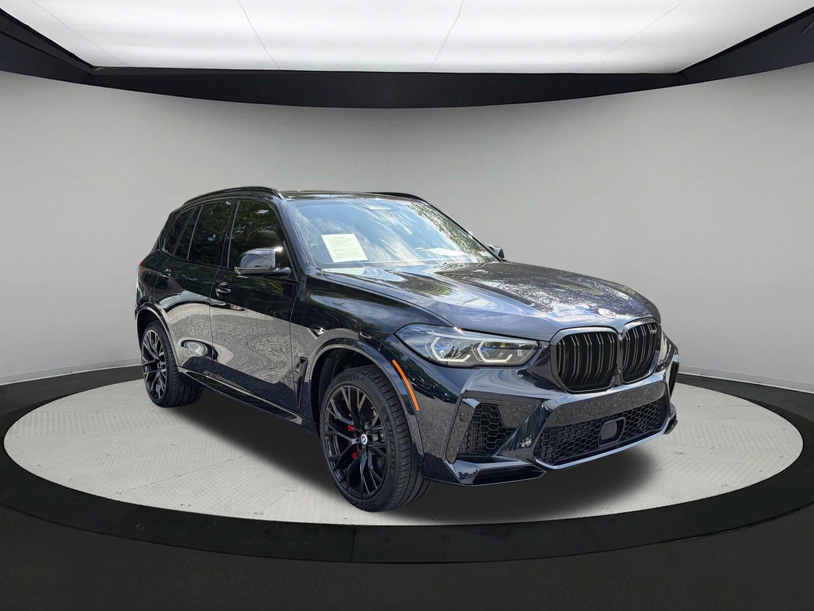 Used 2023 BMW X5 M w/ Competition Package AWD/4WD image 3