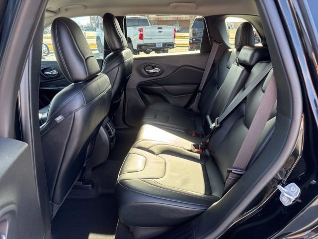Used 2022 Jeep Cherokee Trailhawk w/ Premium Leather Package image 15