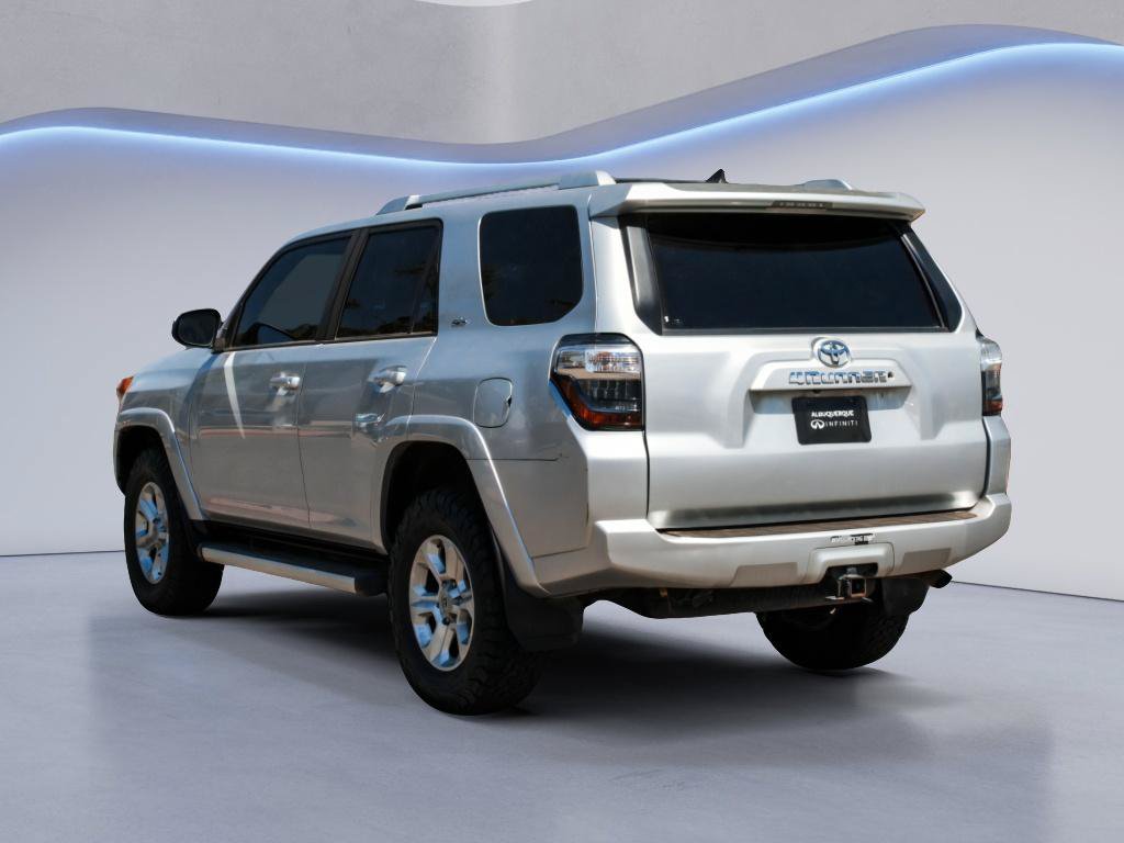 Used 2015 Toyota 4Runner SR5 AWD/4WD image 6