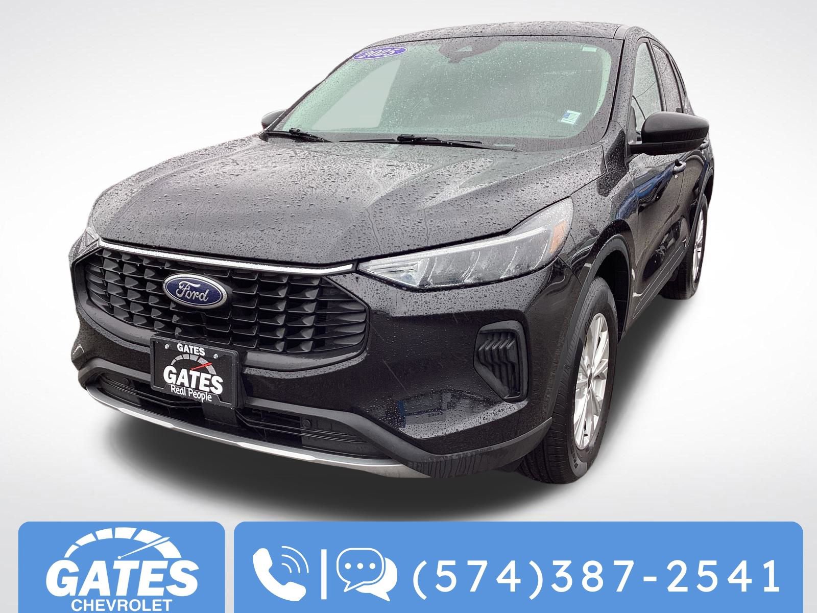 Used 2025 Ford Escape Active AWD/4WD image 5