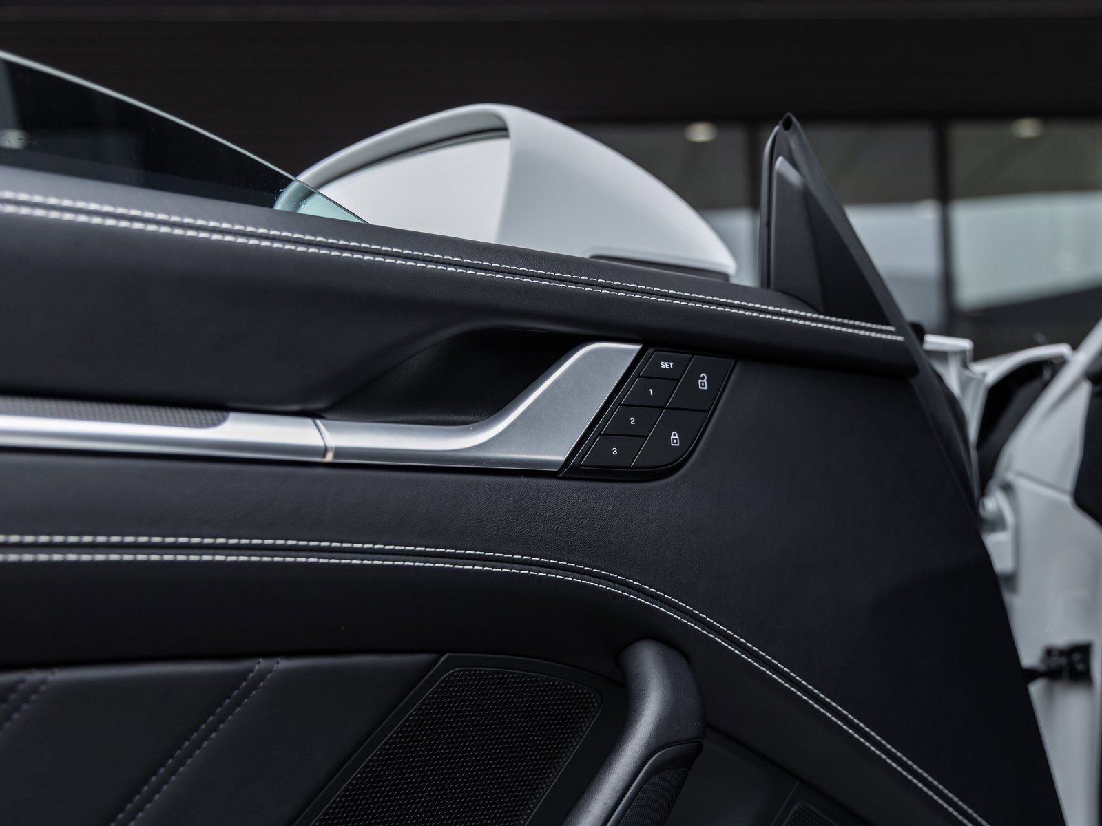 Certified 2022 Porsche 911 Turbo S image 29