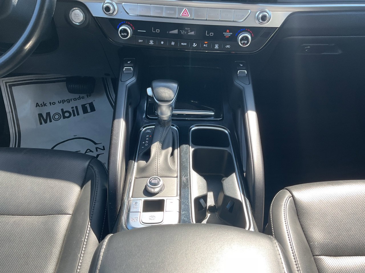 Used 2025 Kia Telluride S FWD image 17