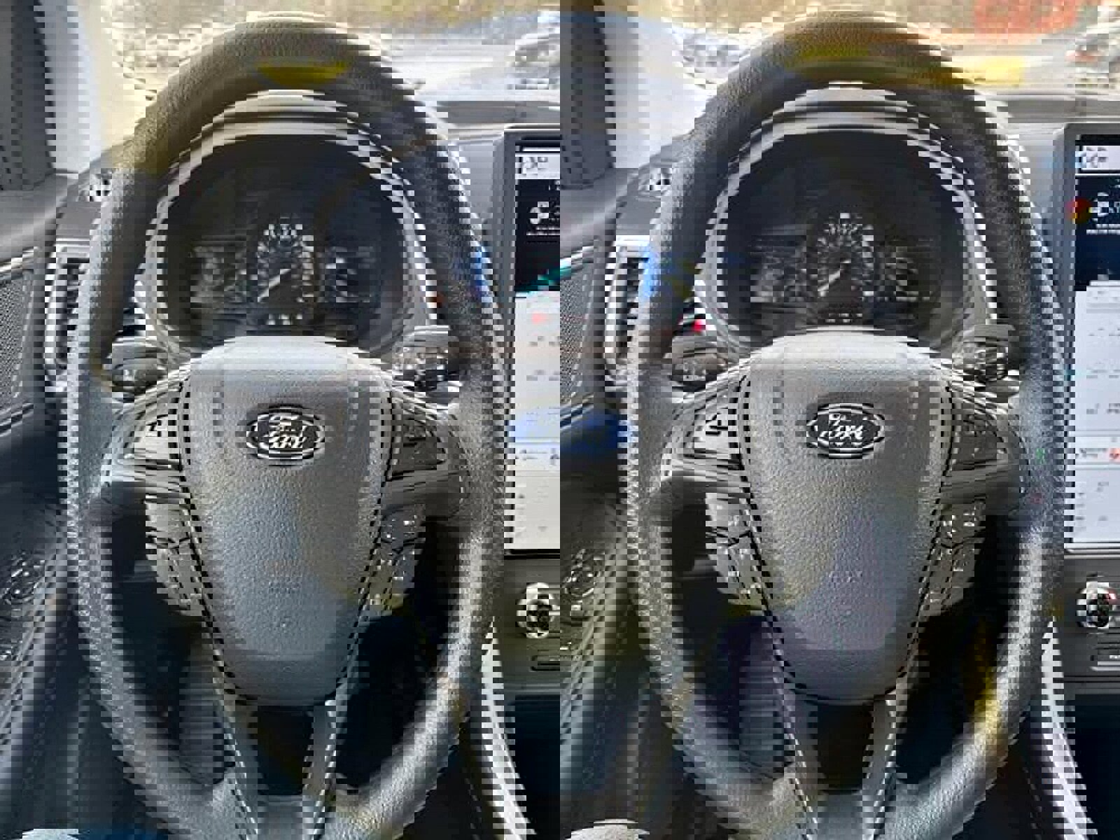 New 2024 Ford Edge SE image 13