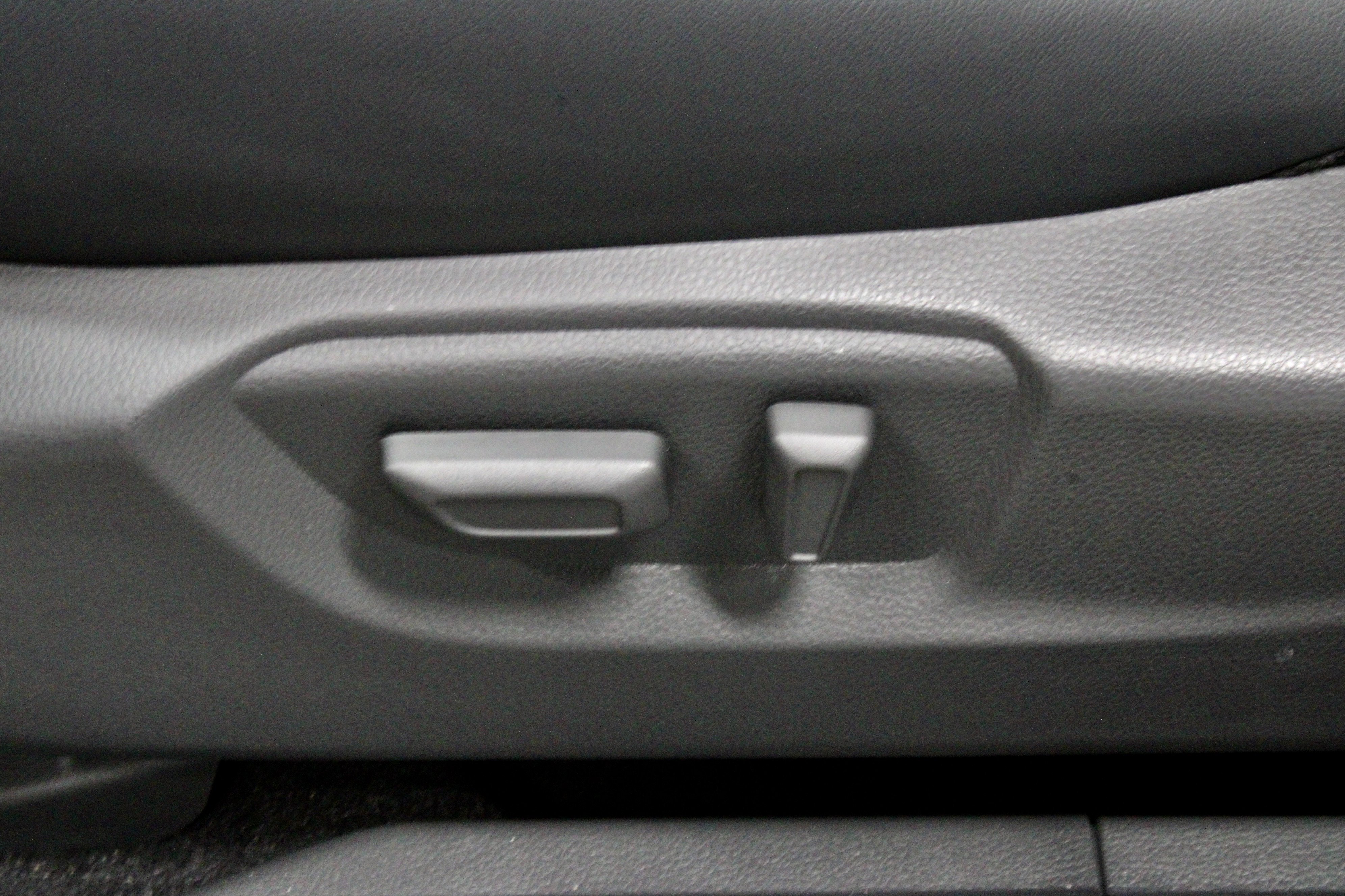 New 2026 Mitsubishi Eclipse Cross SEL image 10