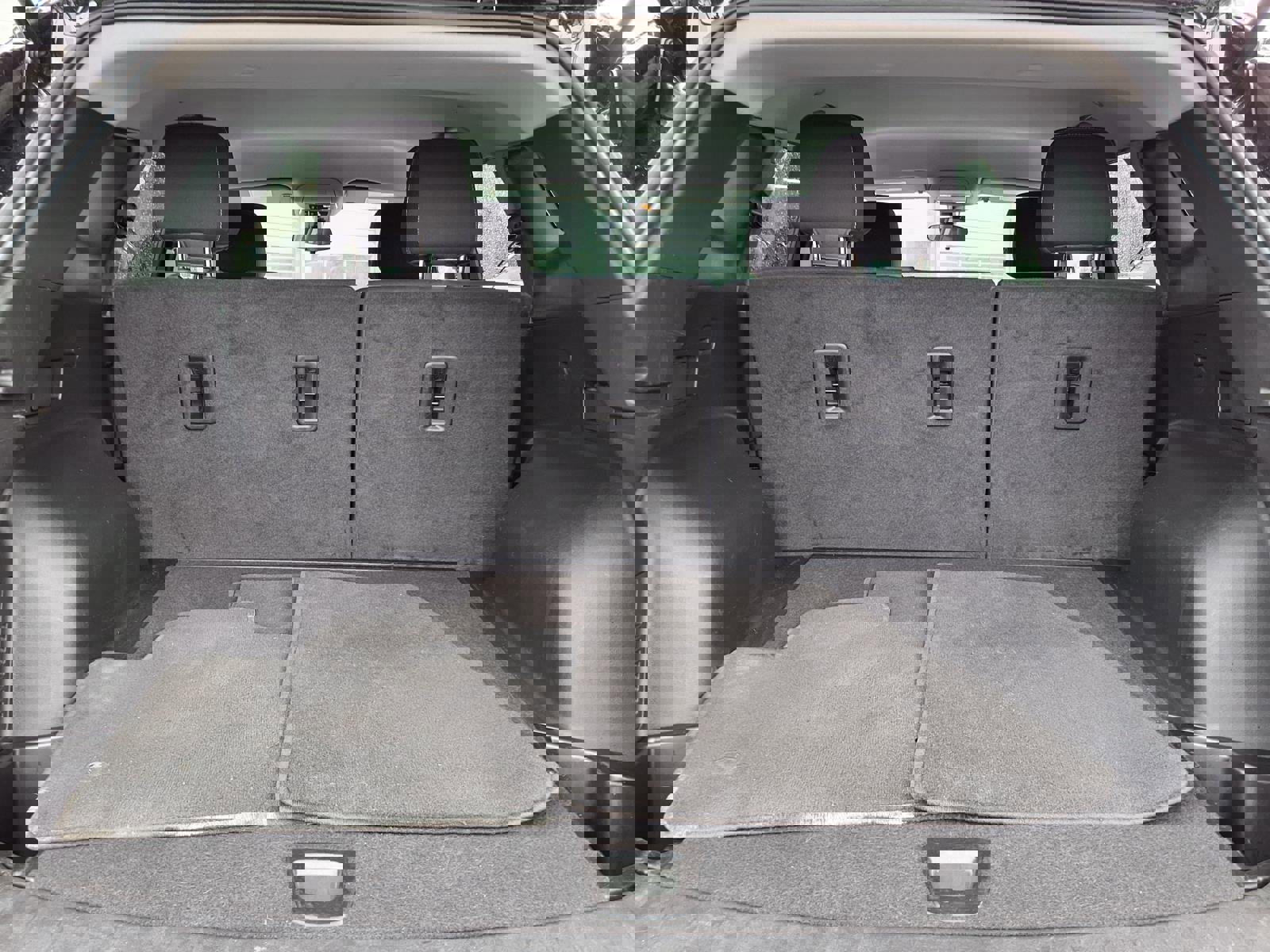 Used 2025 Chevrolet Blazer LT image 20