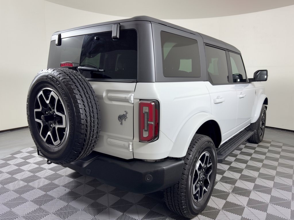 Used 2024 Ford Bronco Outer Banks AWD/4WD image 9