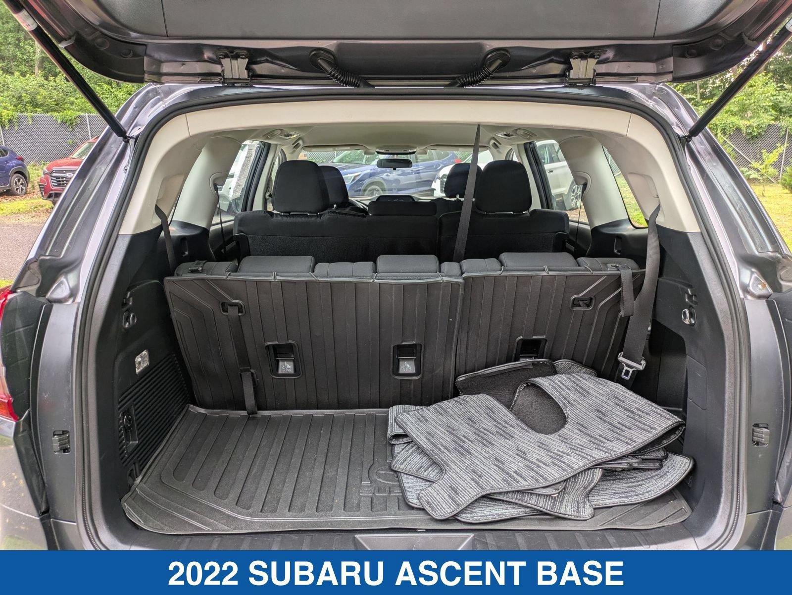 Certified 2022 Subaru Ascent 8-Passenger AWD/4WD image 33
