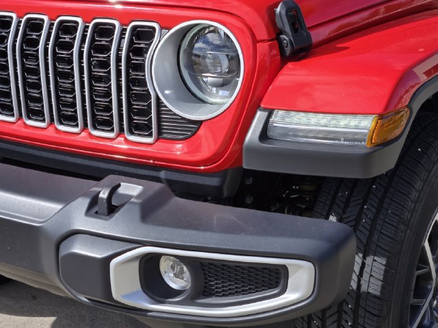 Used 2026 Jeep Wrangler Unlimited Sahara AWD/4WD image 10