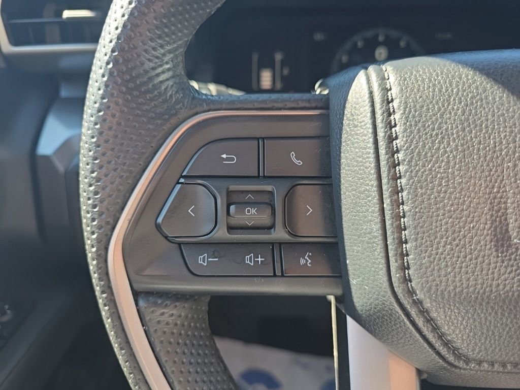 Used 2024 Toyota Tacoma SR5 w/ SR5 Upgrade Package image 22