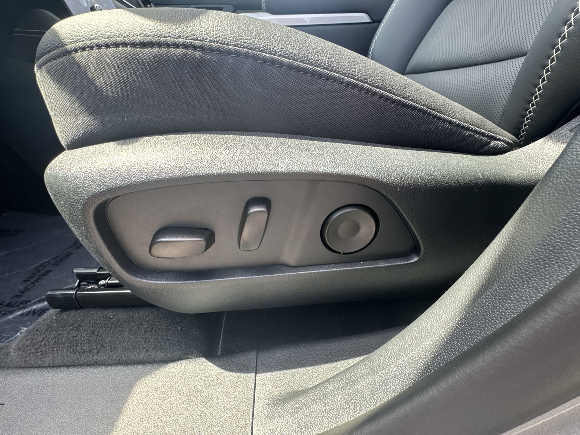 New 2026 GMC Terrain Denali AWD/4WD image 14