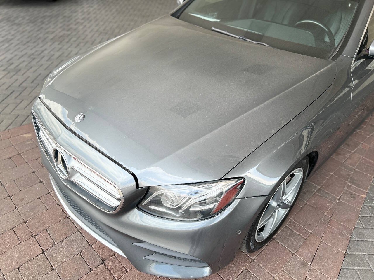 Used 2017 Mercedes-Benz E 300 4MATIC image 29