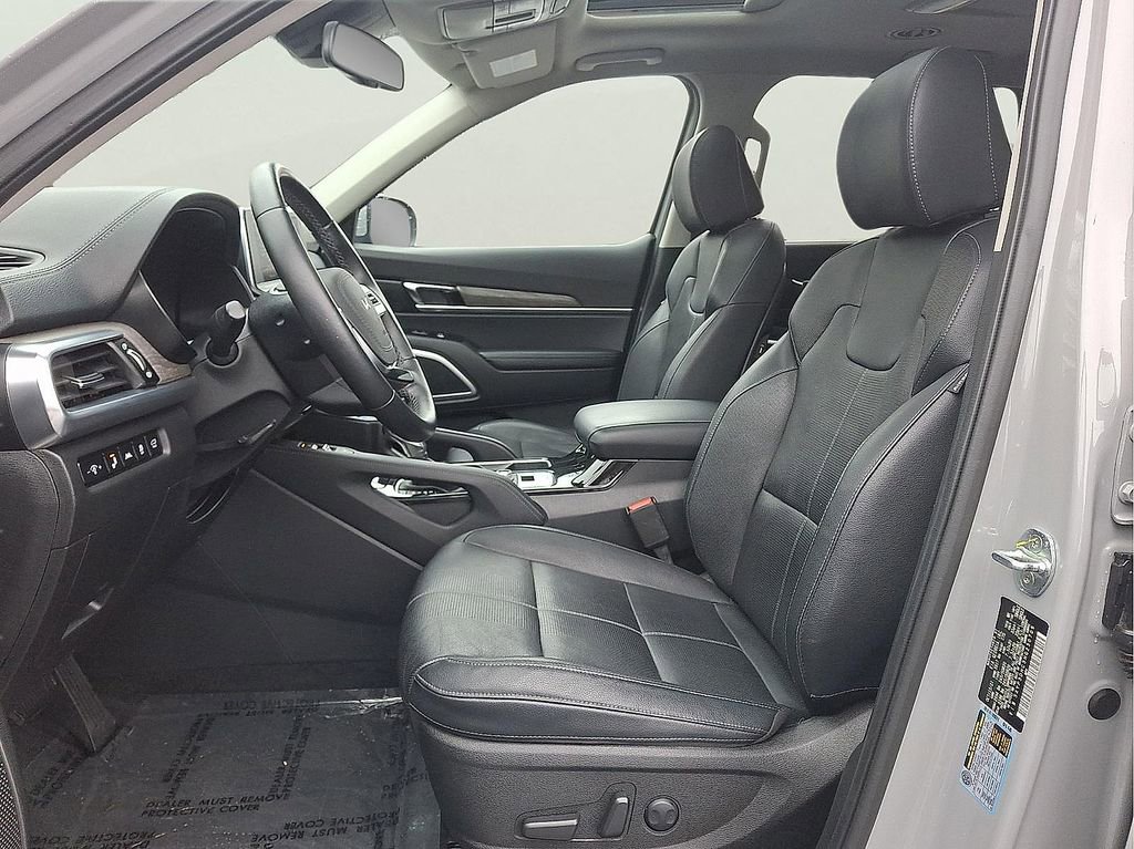 Used 2022 Kia Telluride EX w/ EX Premium Package image 23