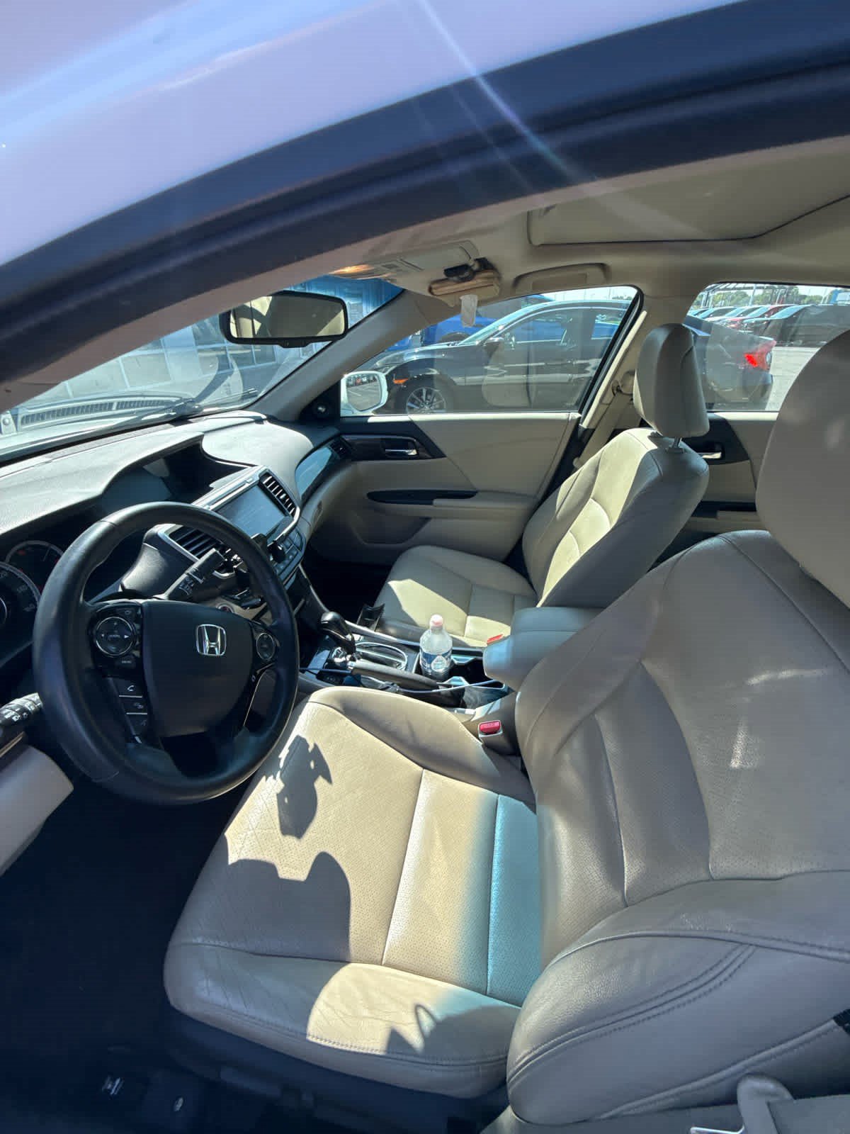 Used 2016 Honda Accord EX-L image 10
