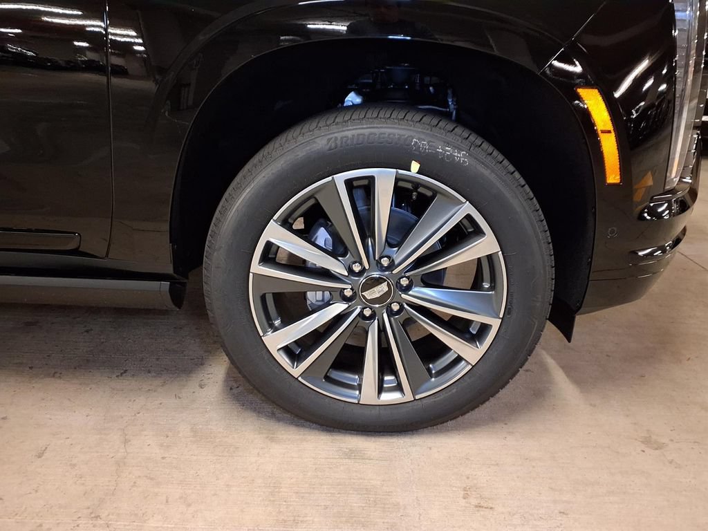 New 2026 Cadillac Escalade ESV Sport AWD/4WD image 5